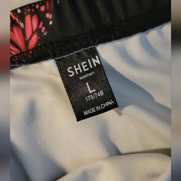Shein mini skirt - Picture 4 of 4